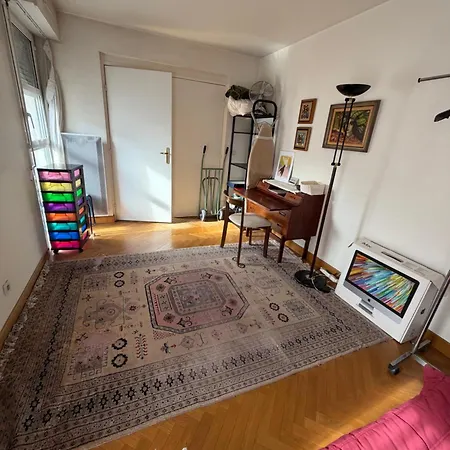 13 M2 Bedroom In A Fully Equipped 126 M2 Séjour chez l'habitant